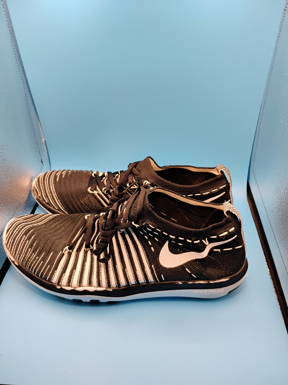 Nike Women's Black and White Knit Trainer Sneakers